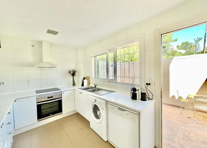 Lirios Puerto Banus - Eaw Homes * マルベーリャ